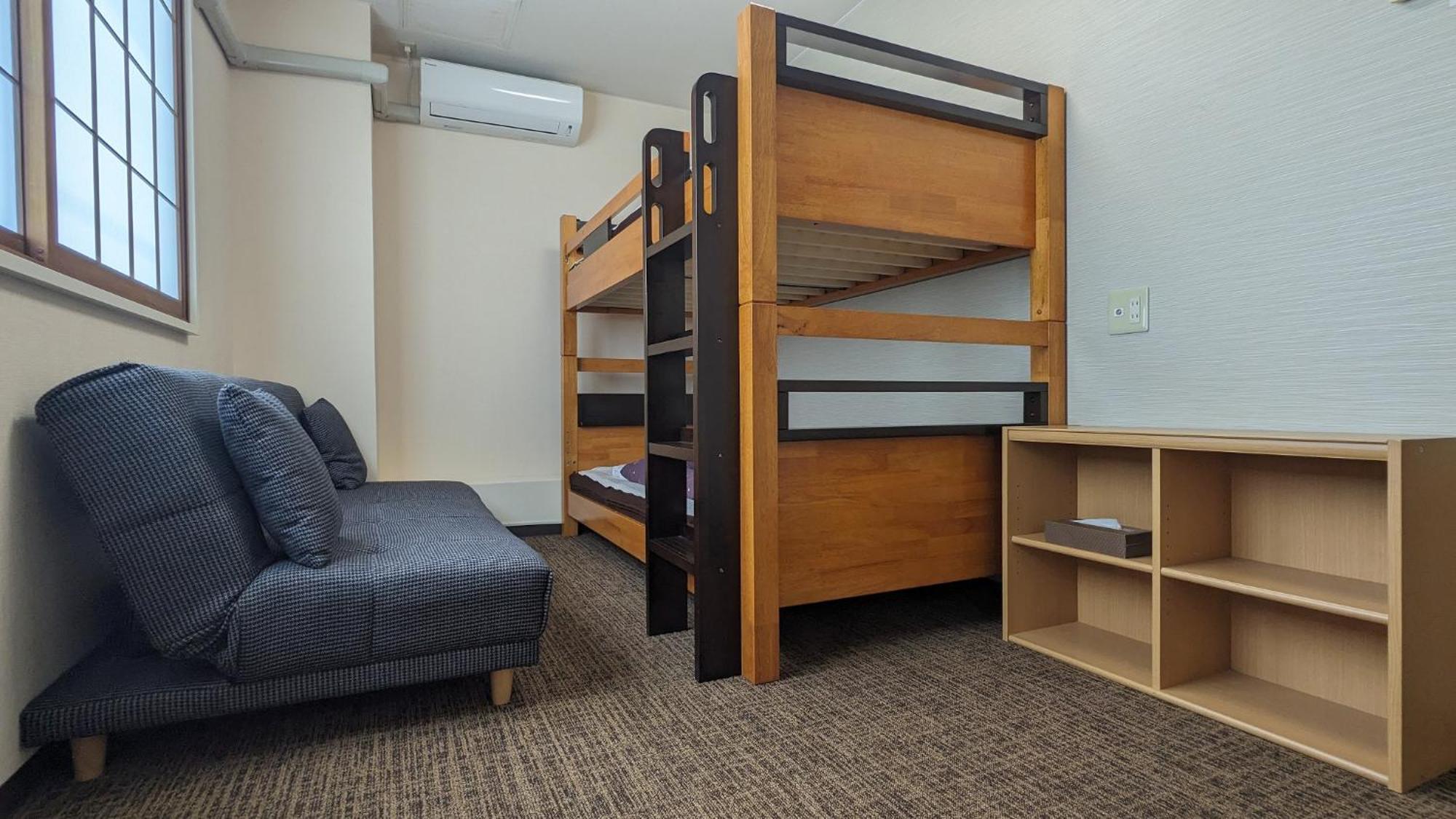 K'S House Kanazawa - Travelers Hostel Bilik gambar